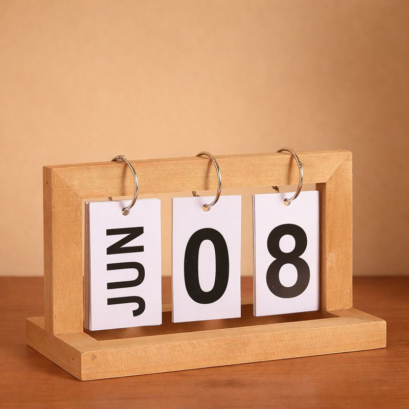 Wooden Flip Desk Calendar